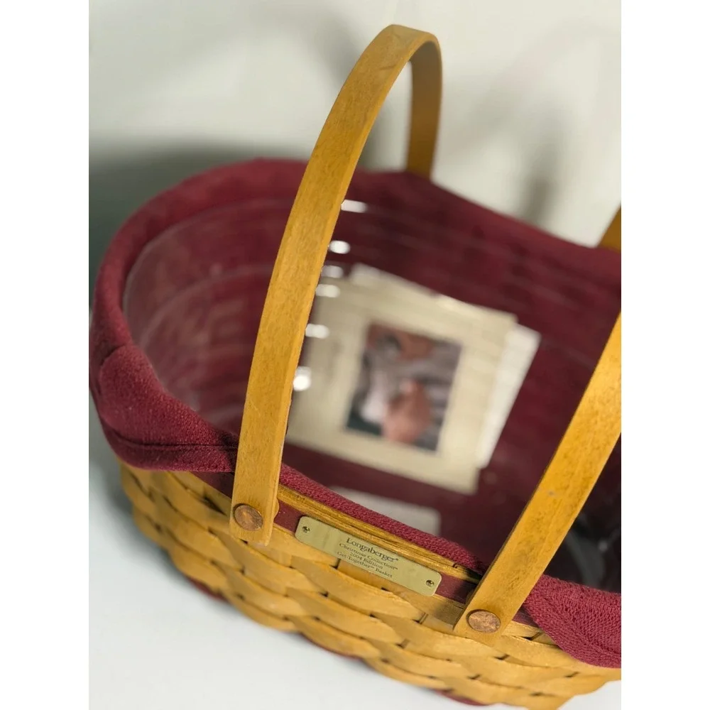 Longaberger Christmas Collection 2004 Get-Together Basket Red Liner Woven Wood